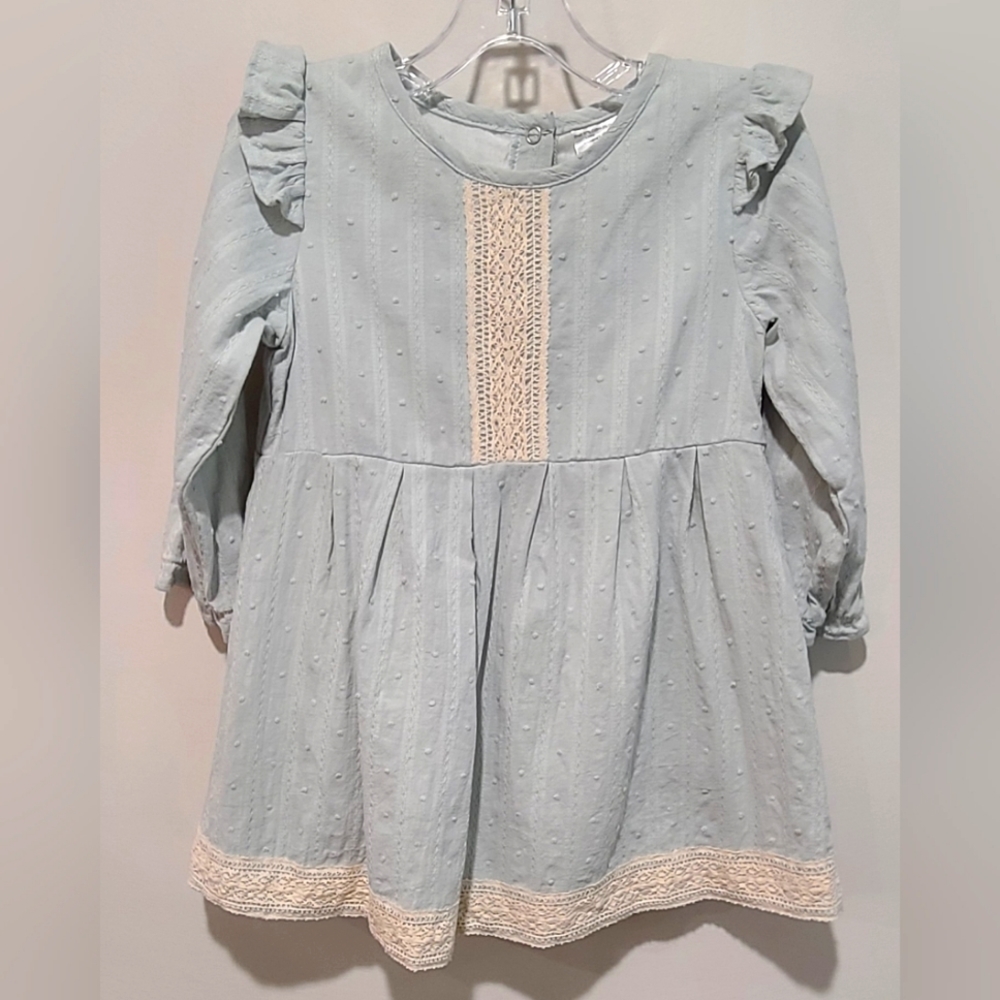 Light blue-green Swiss dot boutique dress with cream lace trim, size 3T